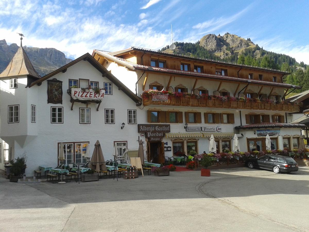 Hotel Pordoi - Fam Furgler อารับบา ภายนอก รูปภาพ